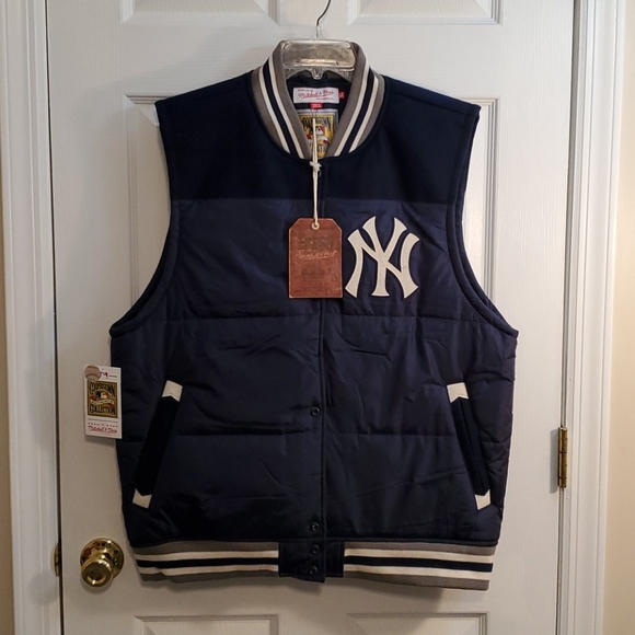 Mitchell & Ness Other - 🆕️ *RARE* New York Yankees Vest